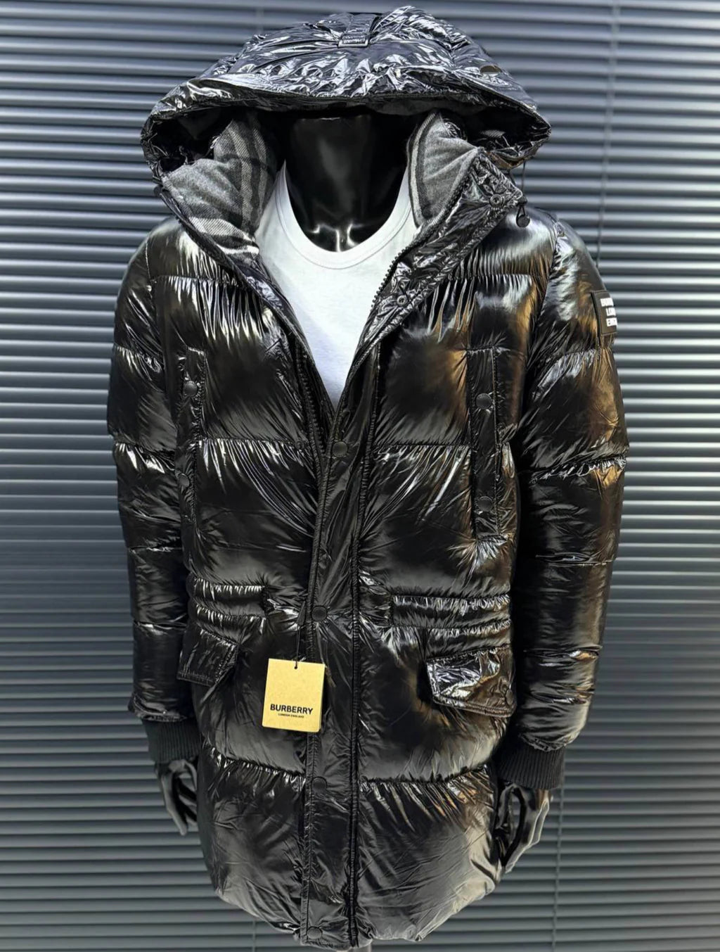 Moncler Jacket - 916