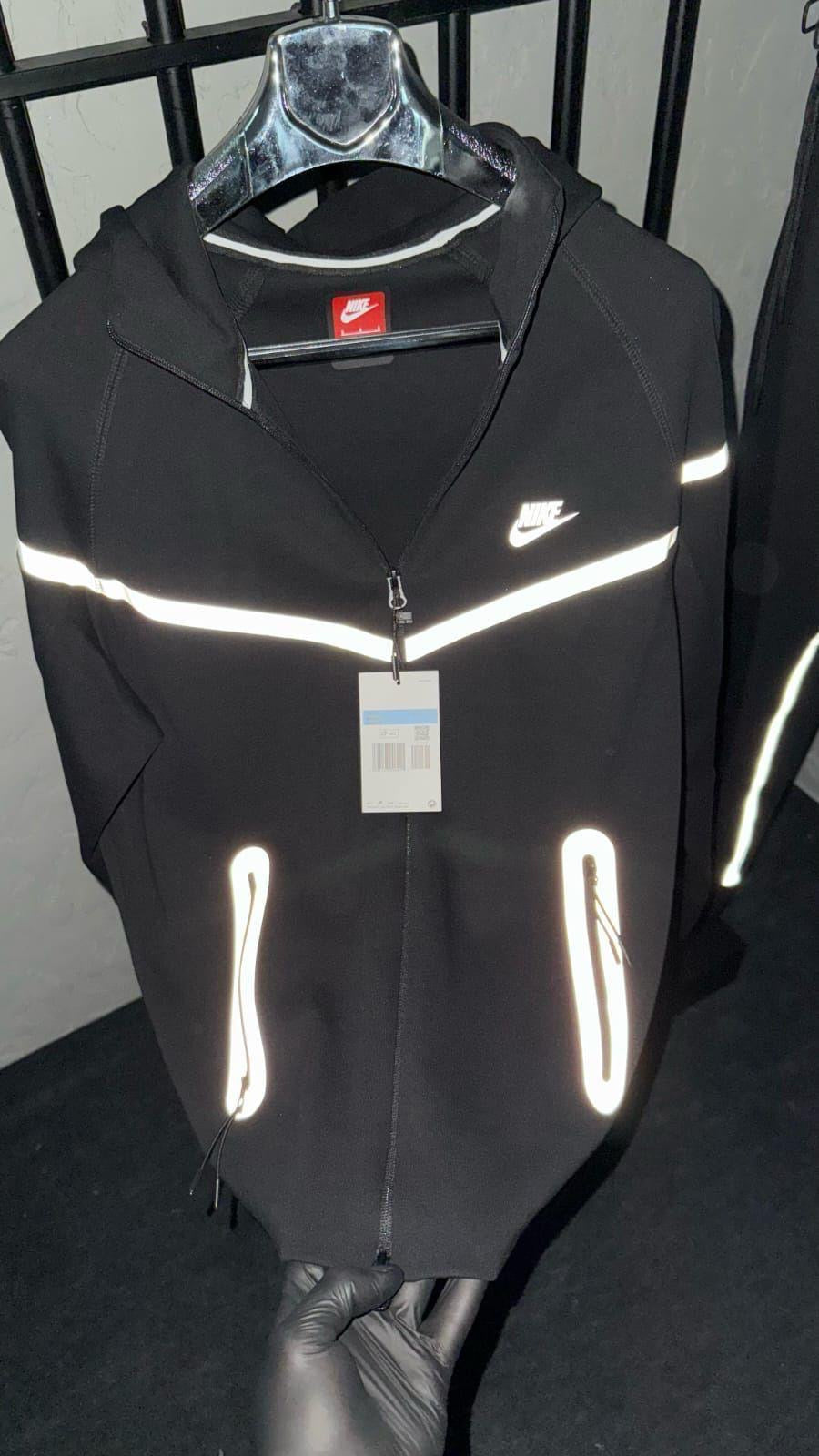 Nike Tech Reflective Set - 183