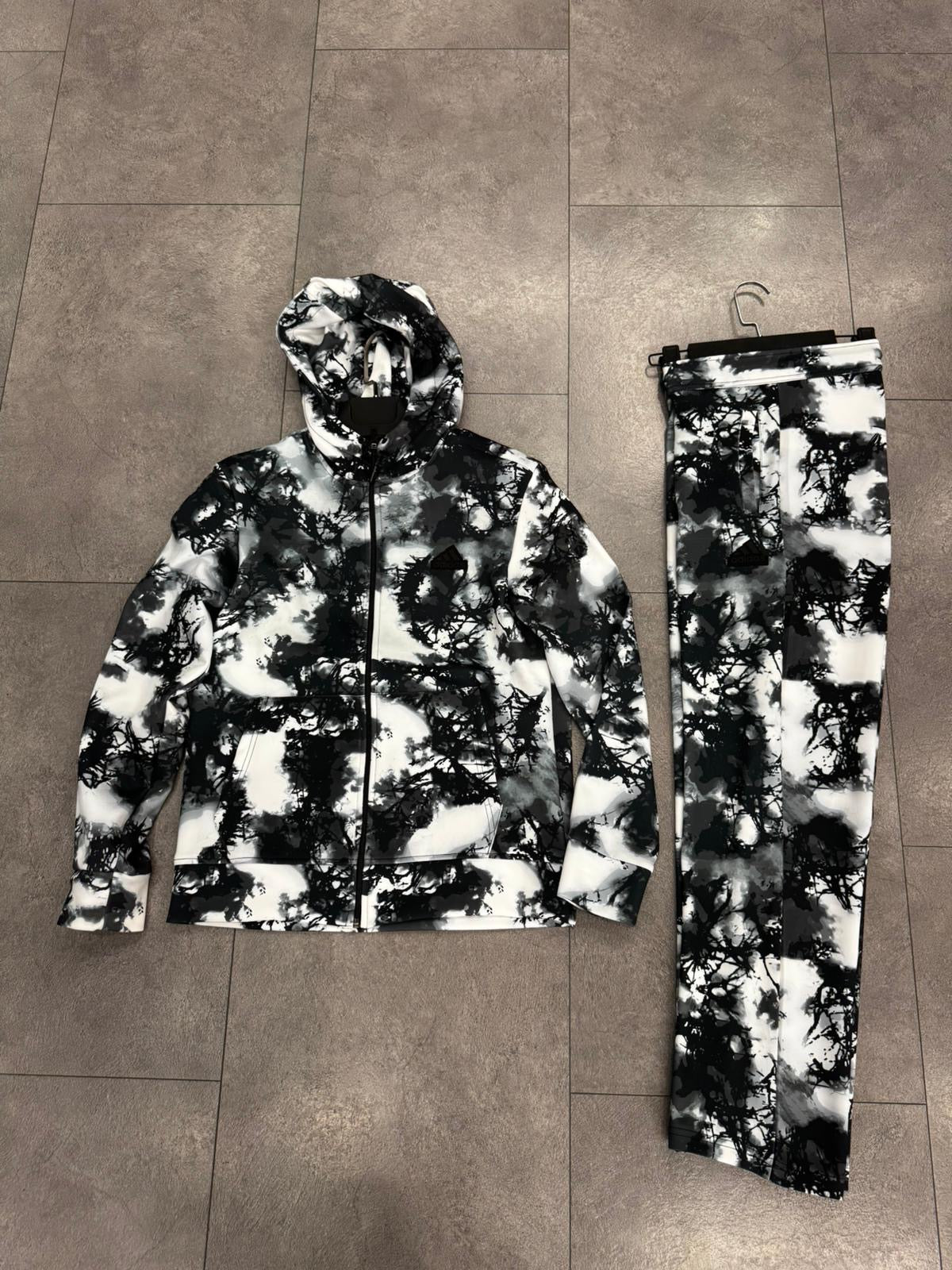 Adidas Original Set - 810