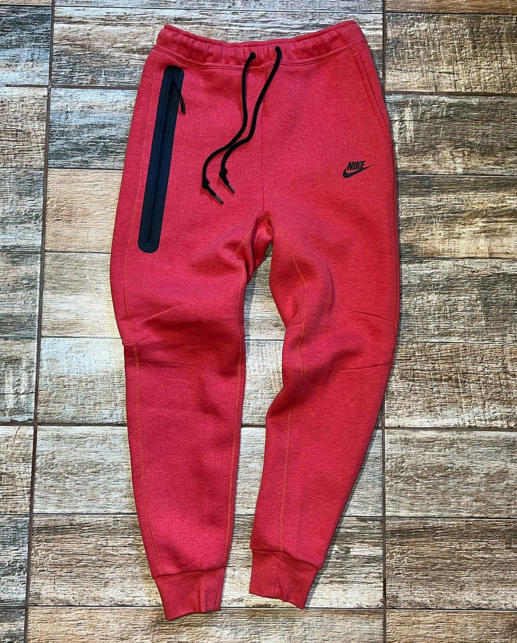 Nike Tech Trend Red K25