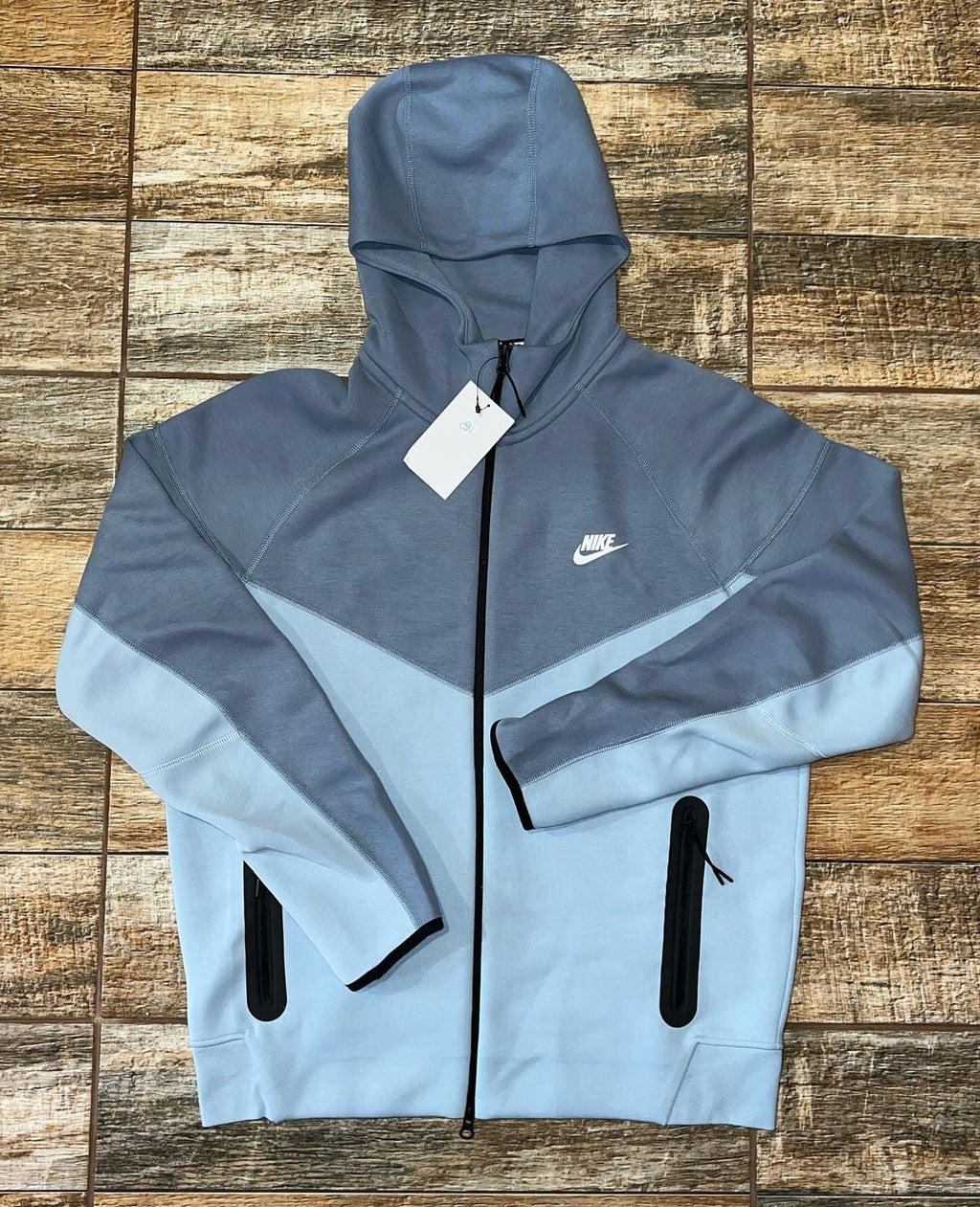 Nike Tech Grey-Blue K25