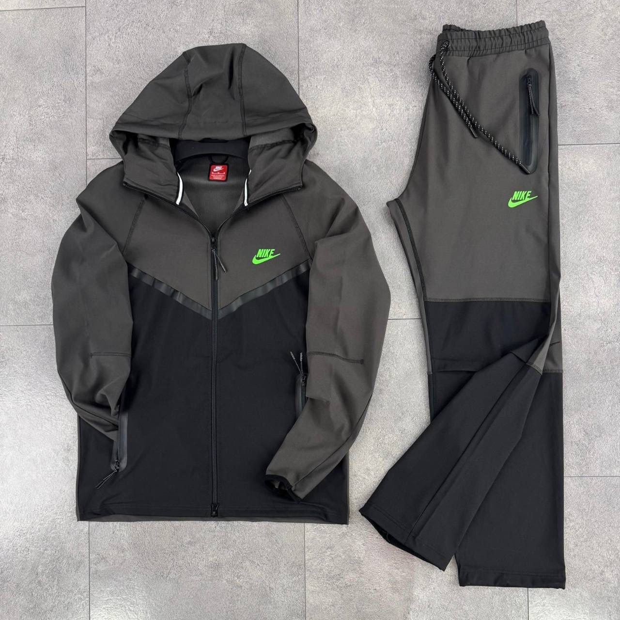 Nike Tech Woven Αντιανεμικό Set - 794