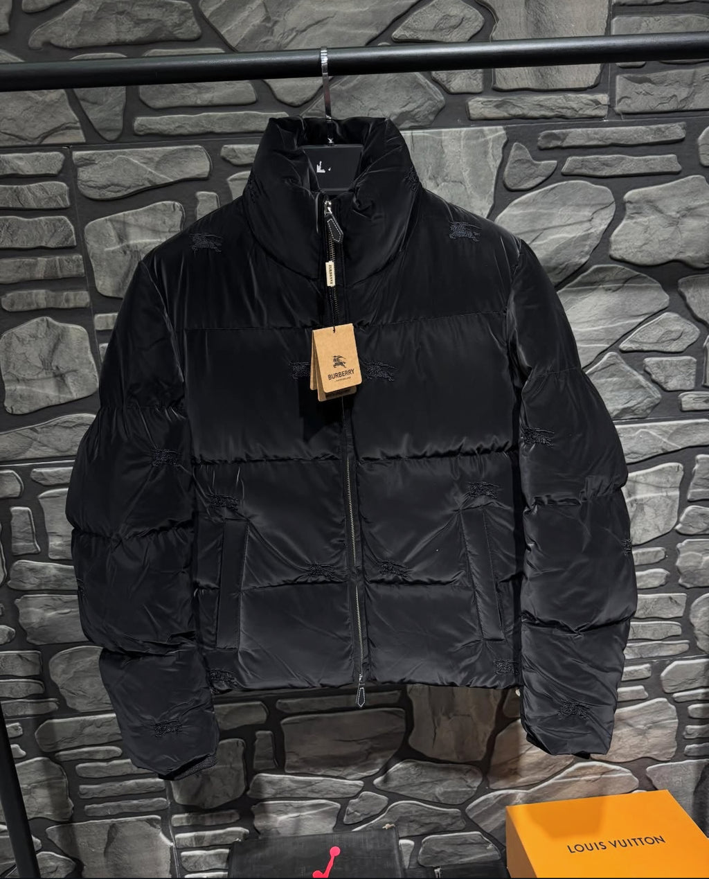 Burberry Jacket - 981