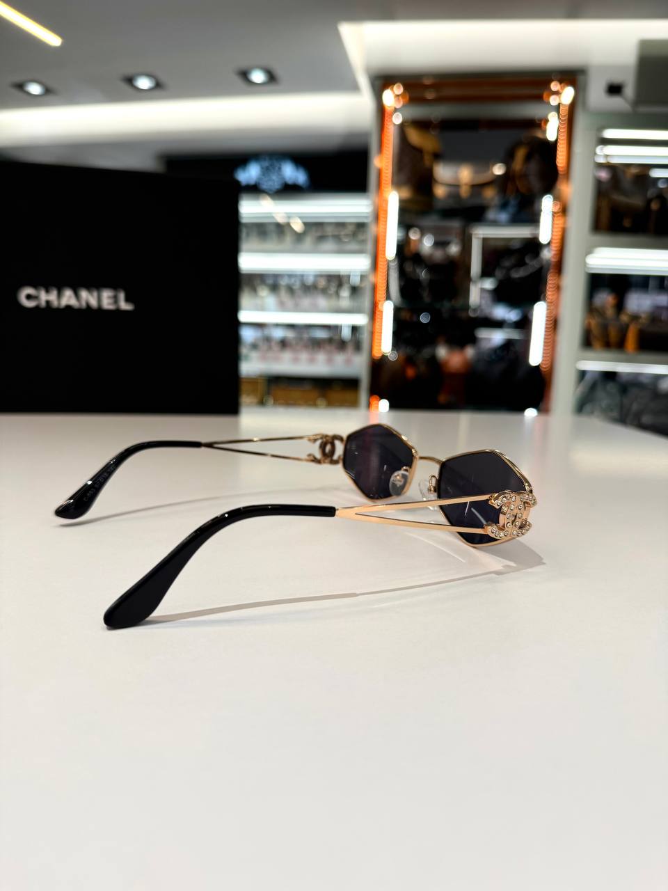 CHANEL SN-693 SUNGLASSES