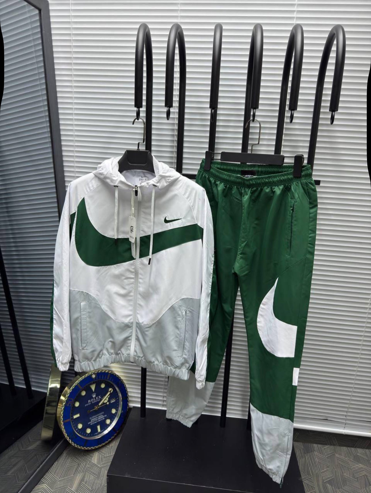 Nike Swoosh Αντιανεμικό Set - 973