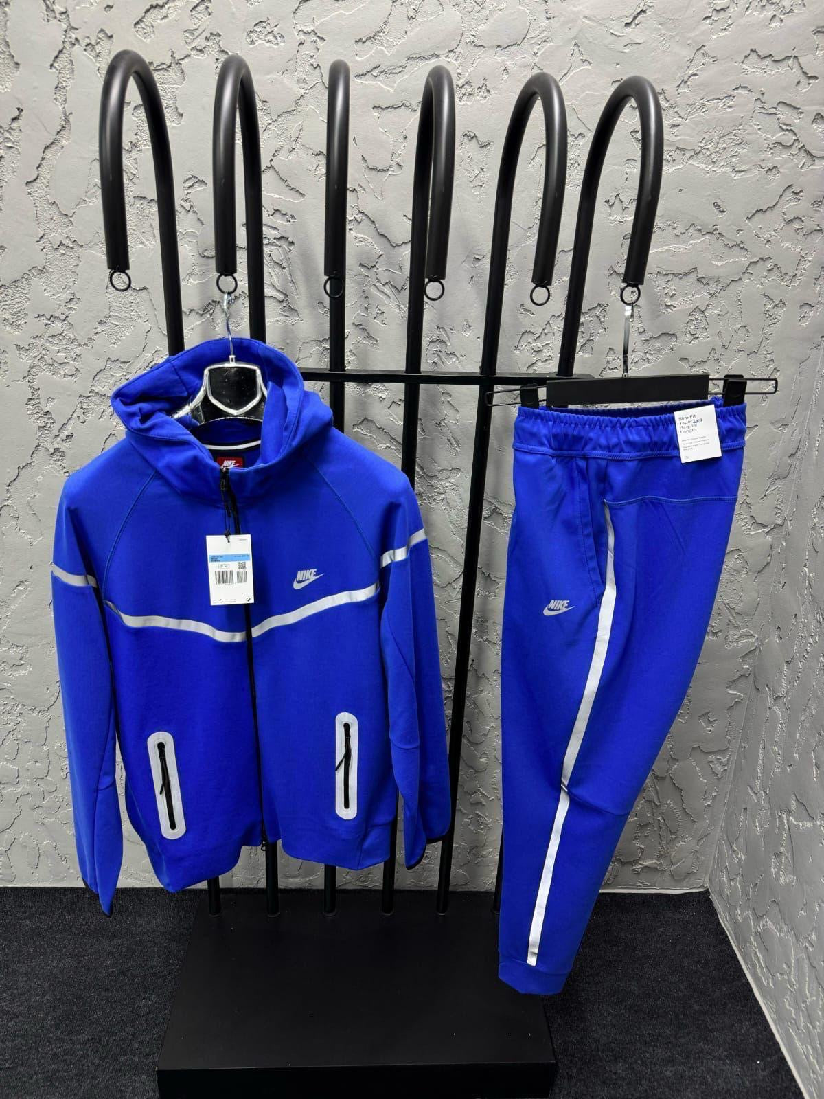 Nike Tech Reflective Set - 682