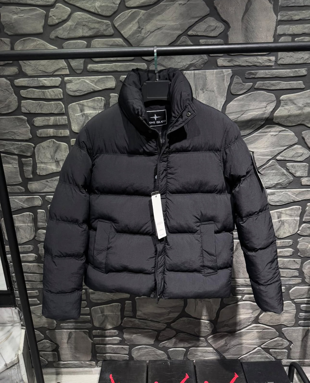 STONE ISLAND puffer jacket - 619