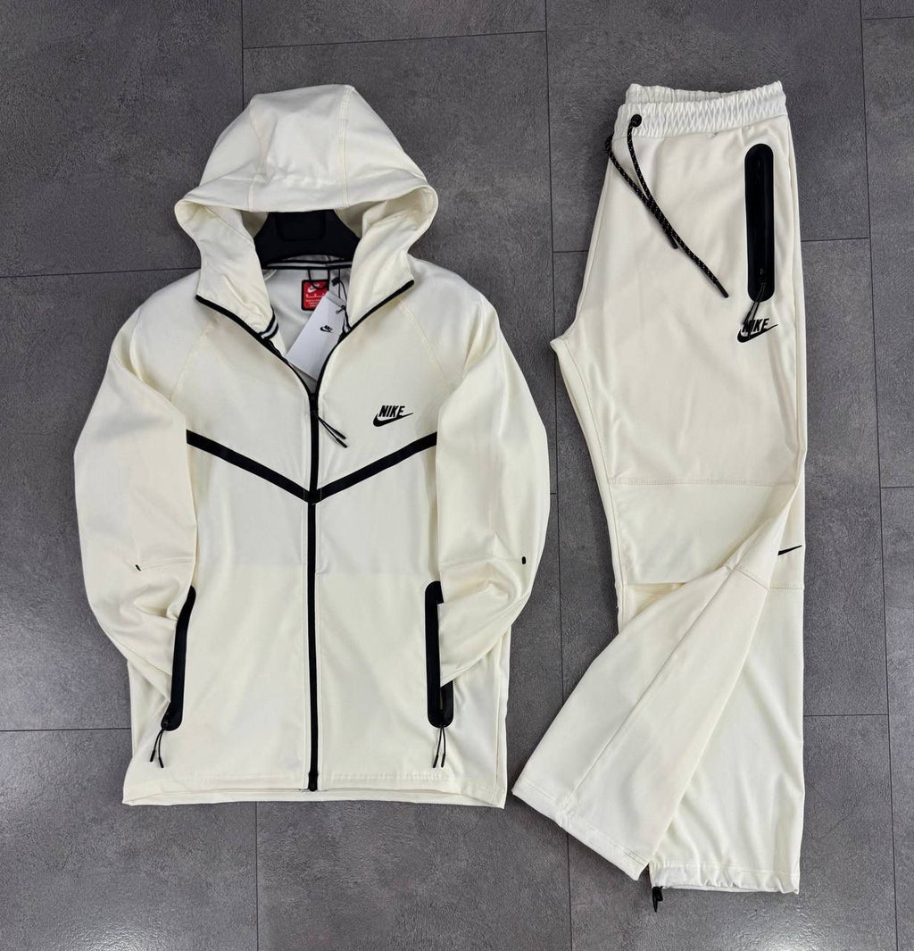 Nike Tech Woven Αντιανεμικό Set - 629