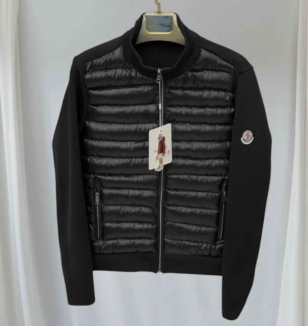 Moncler Jacket - 935