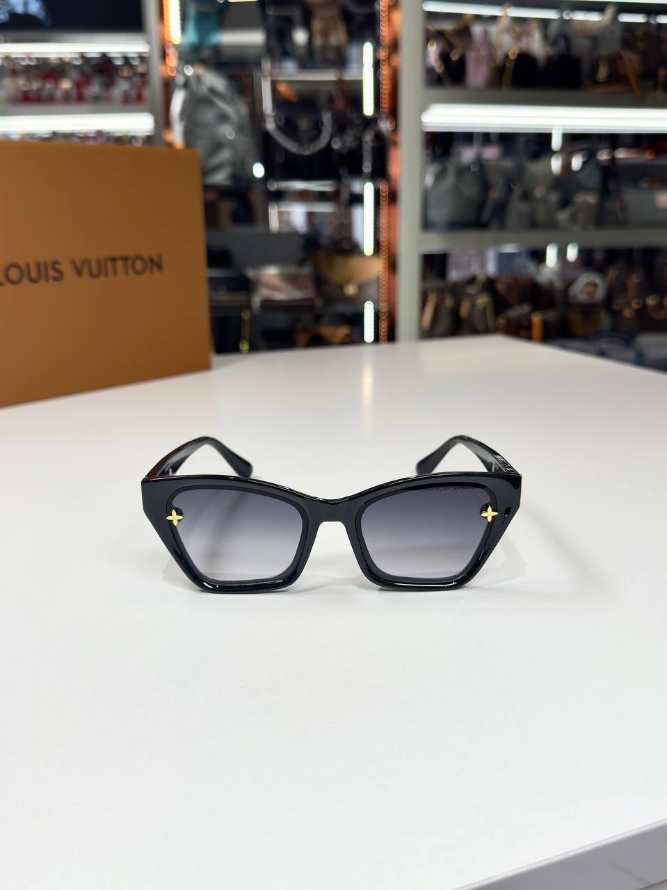 LUIS VUITTON SN-637 SUNGLASSES