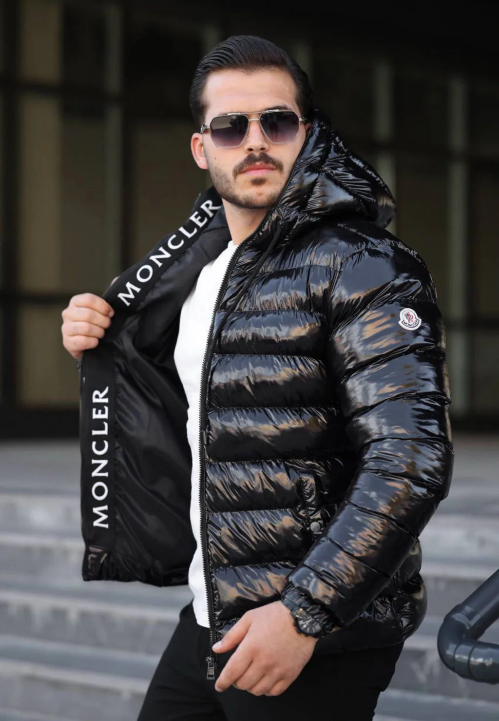 Moncler Jacket - 427