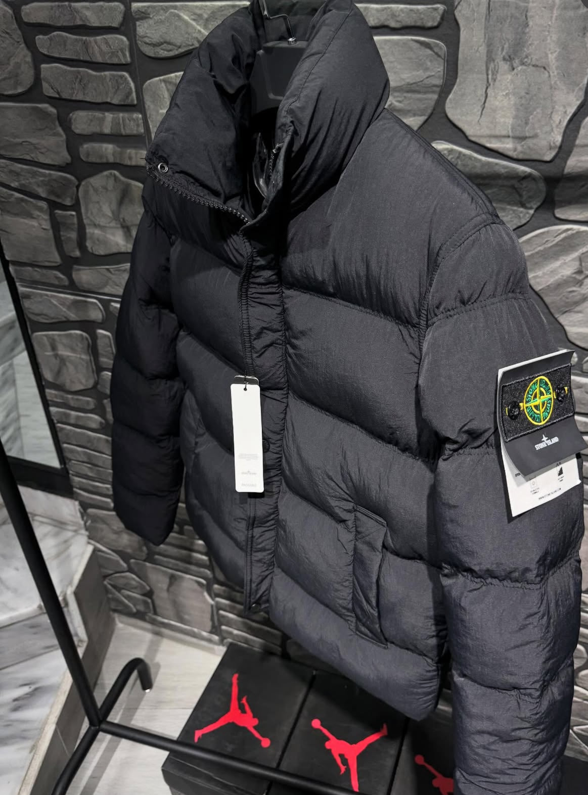 STONE ISLAND puffer jacket - 619