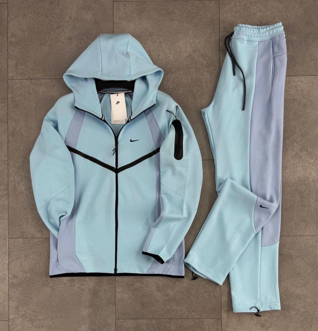 Nike Tech NEO Set 2026 - 421