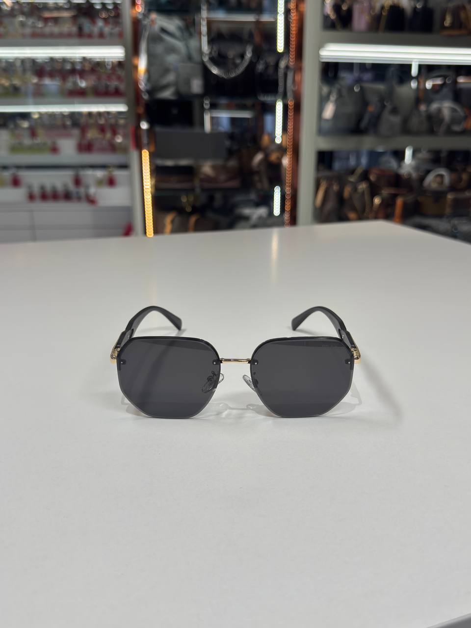 PRADA SN-689 SUNGLASSES
