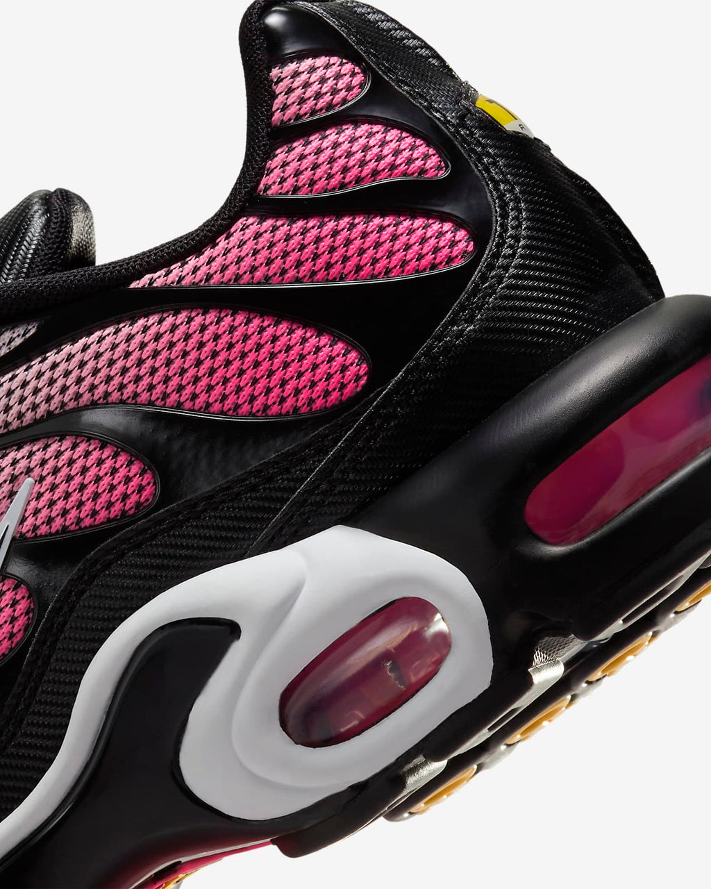 Nike Air Max Plus TN – ‘Black Gradient Red’
