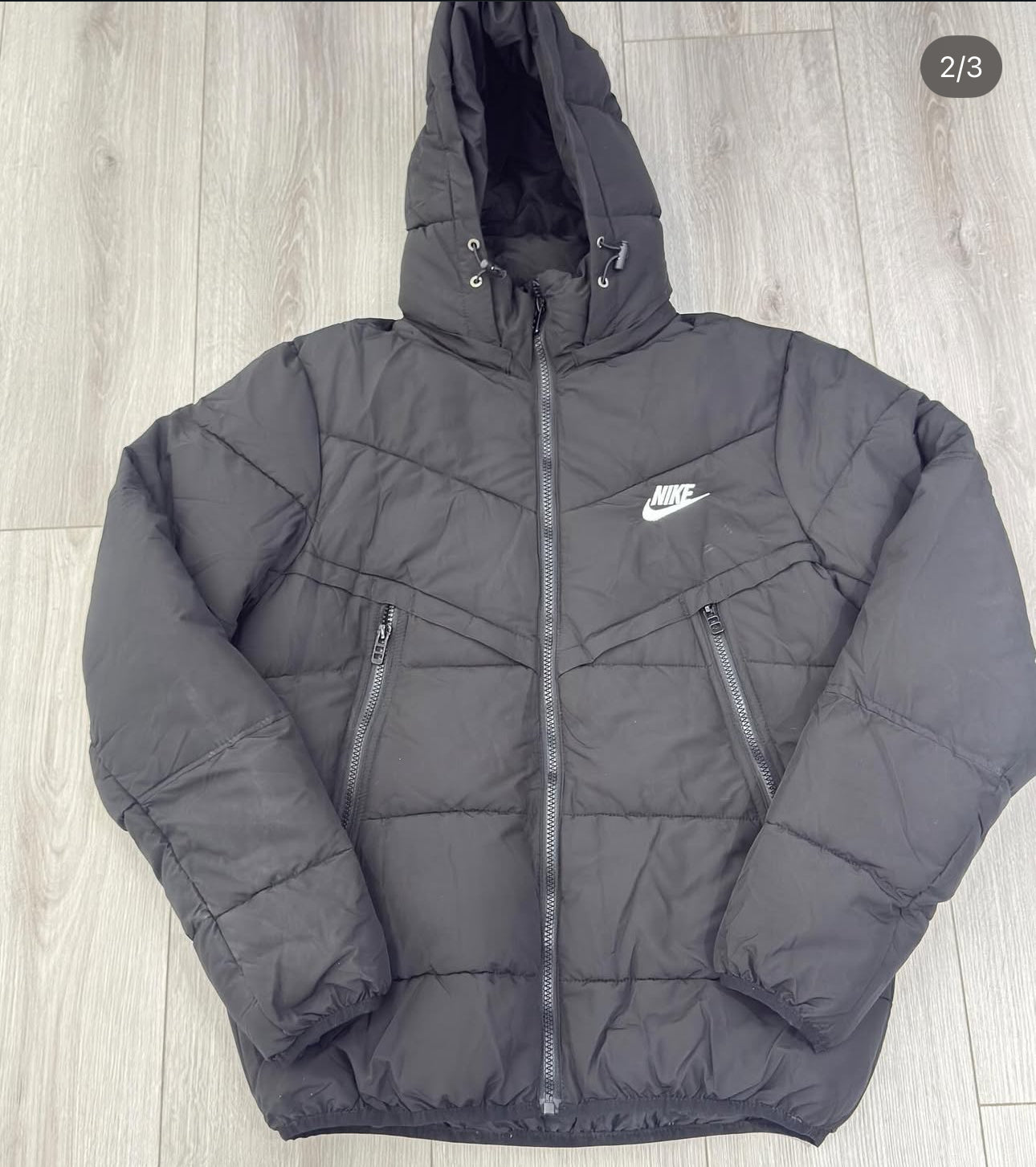 Nike Tech Jacket - 850