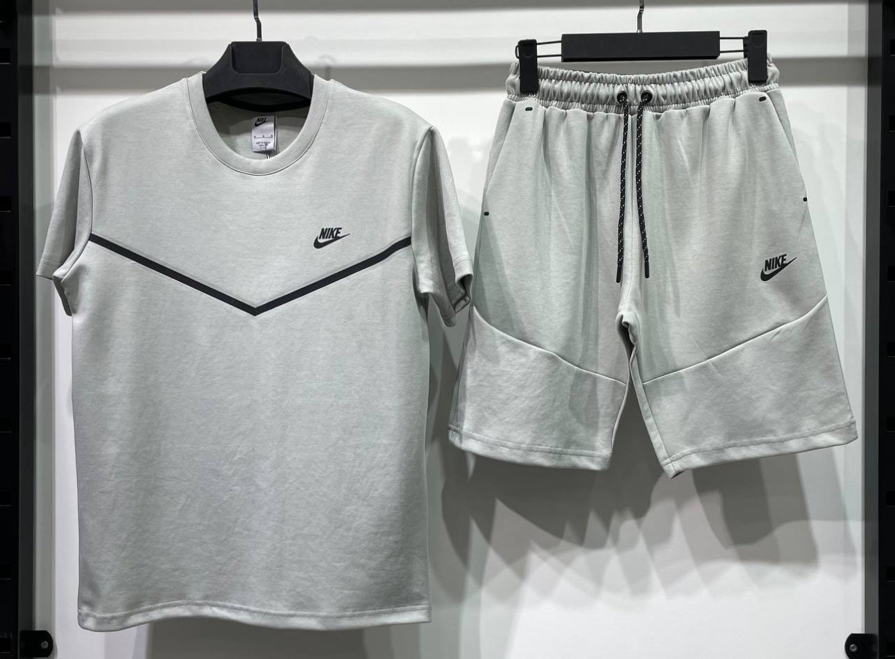 Nike Tech Γκρι S&T K26