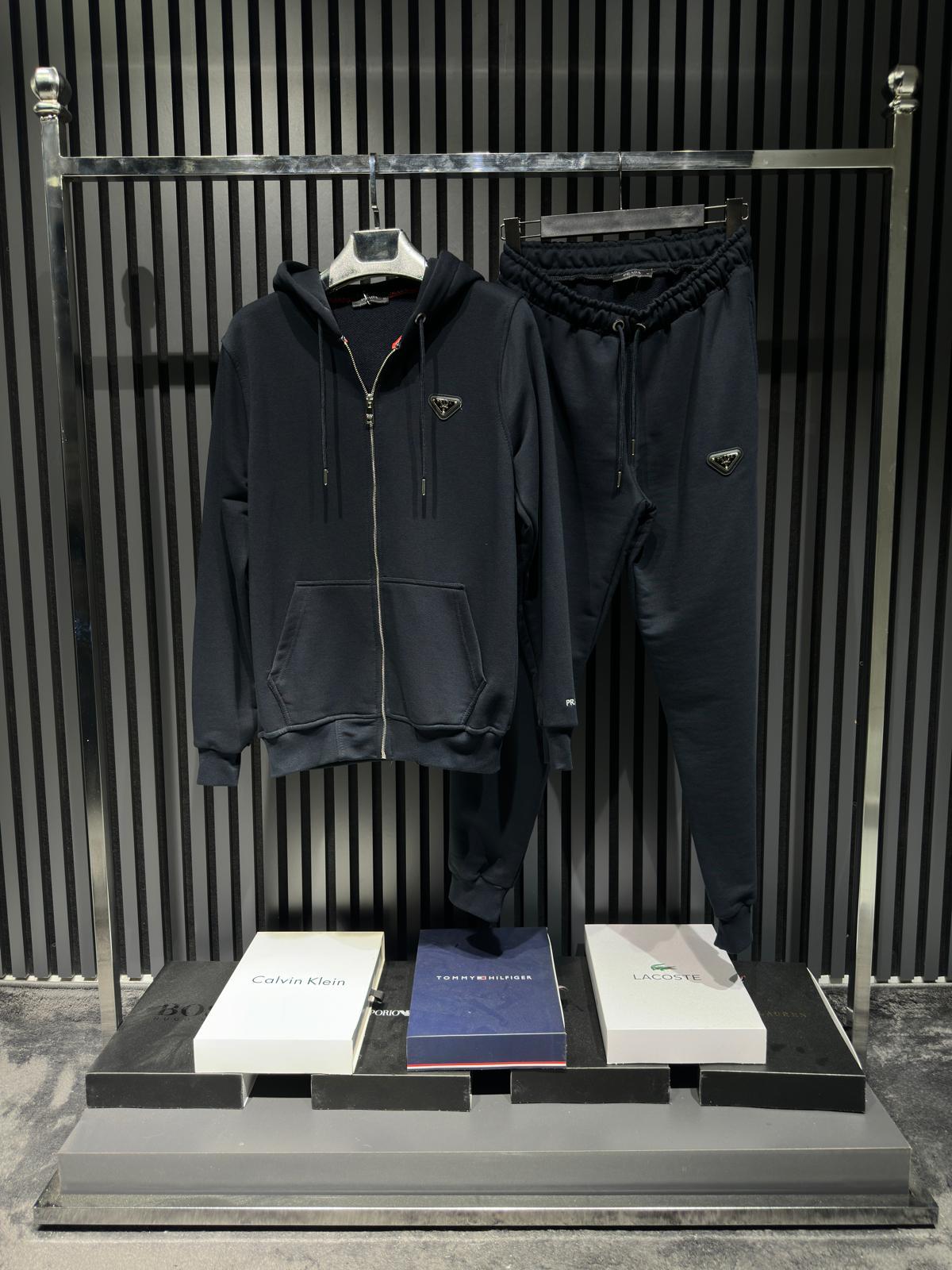 Prada Set - 886